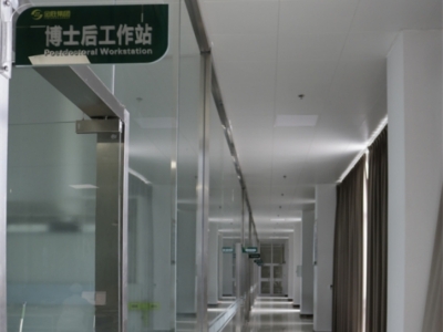 實驗室玻璃隔墻裝修